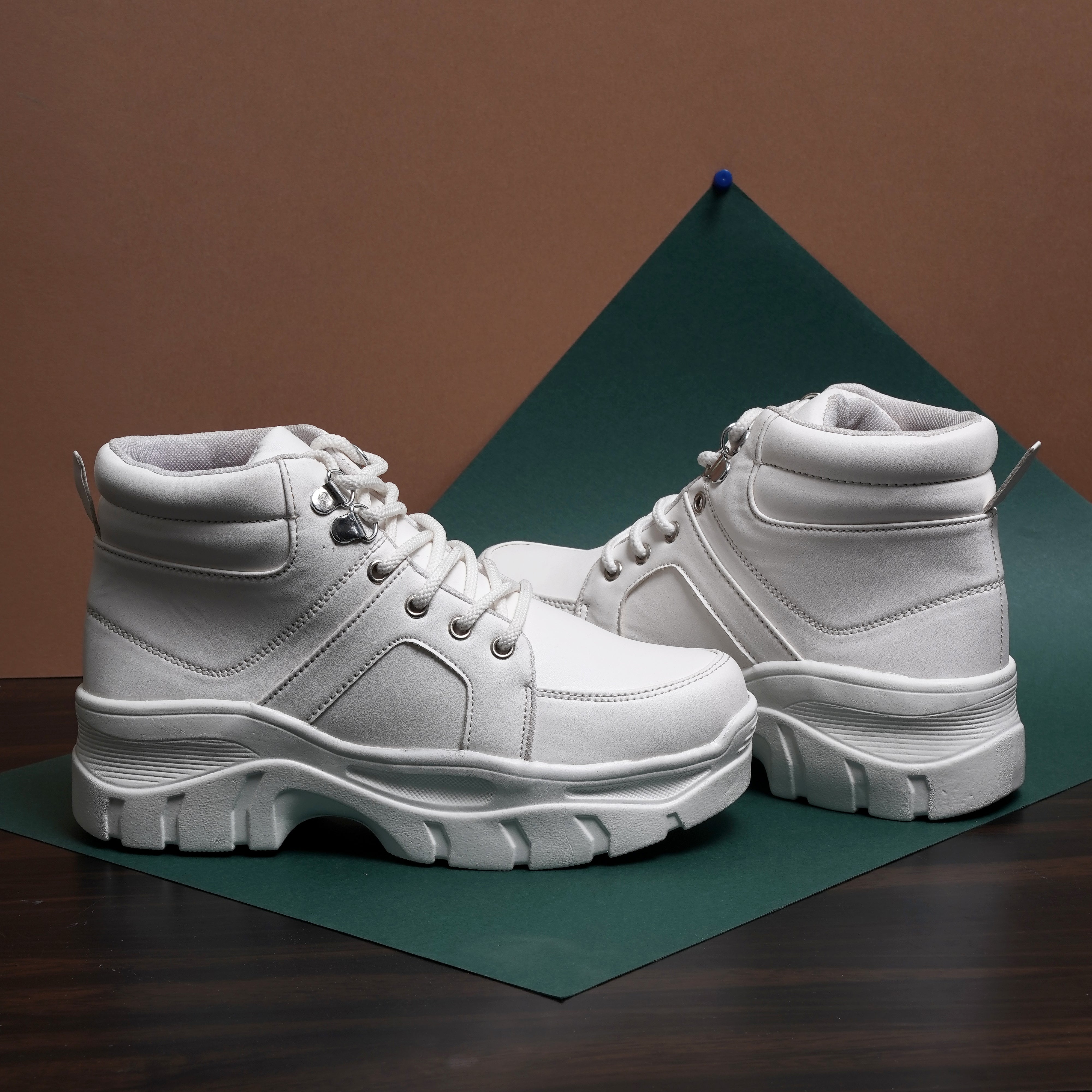White Fashion Boots