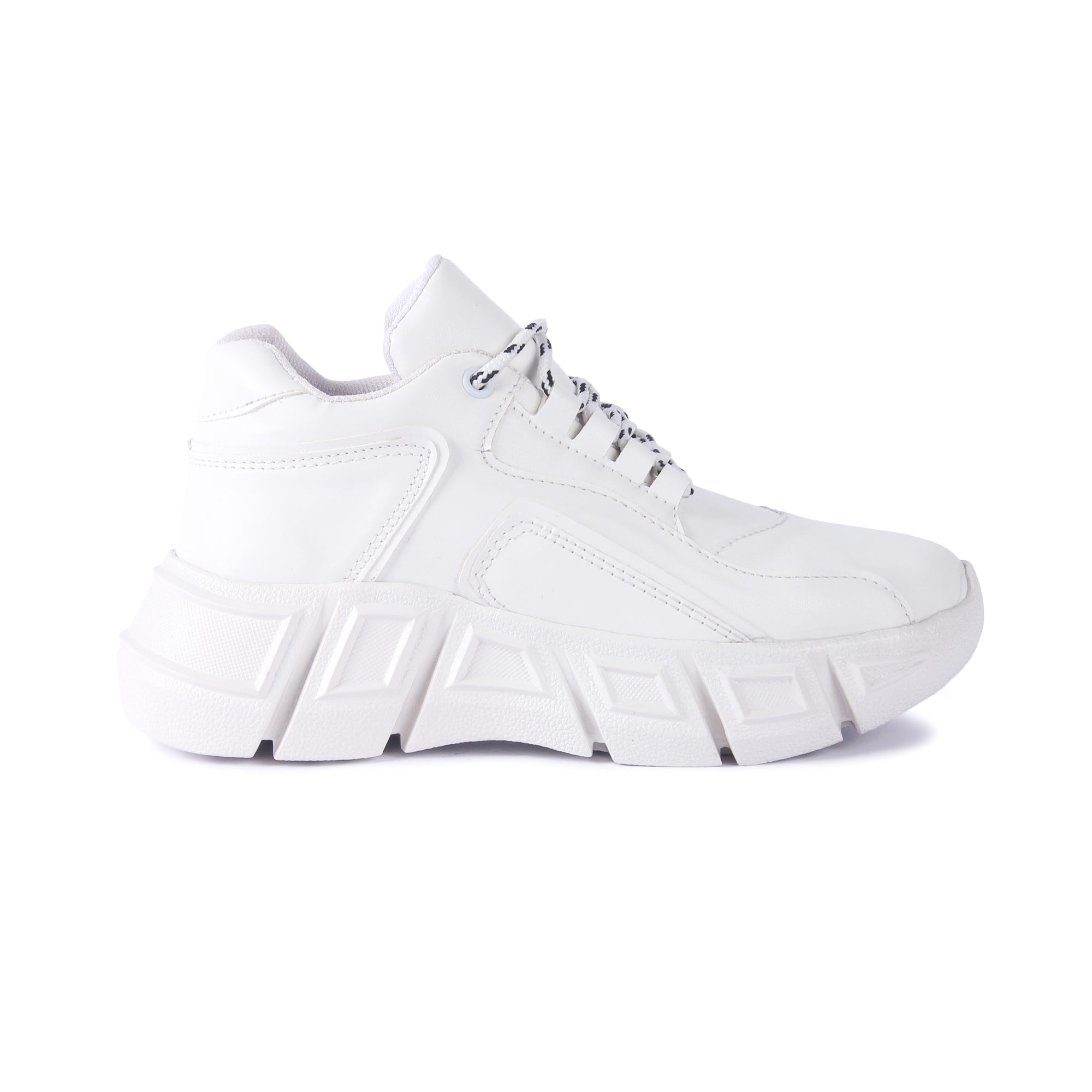 White Solid Mid-Top Lightweight Sneakers
