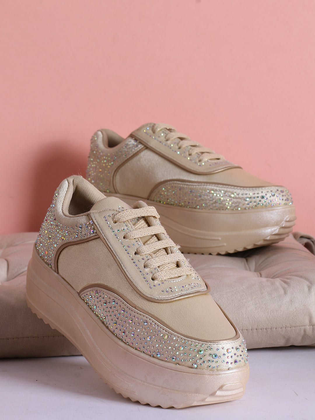 WOMEN GOLDEN SNEAKERS- CNV4041