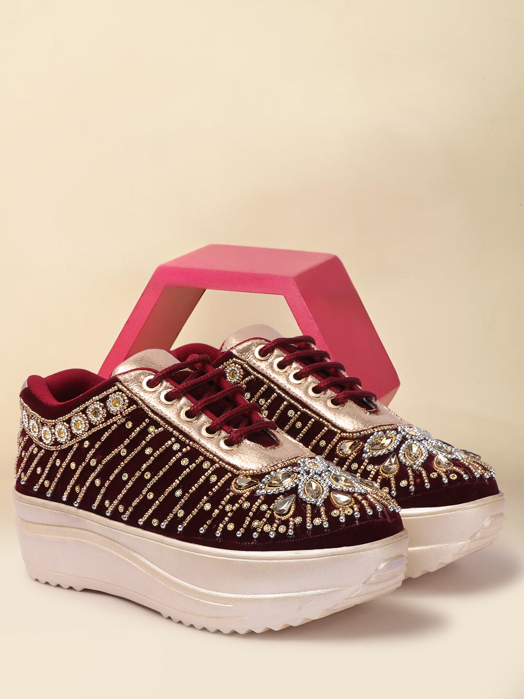 EMBROIDERY WEDDING AND PARTY SNEAKERS-CNV4031