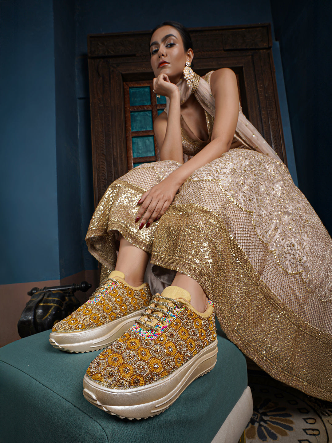 VENDOZ WEDDING COLLECTION FOR WOMEN - CNV4038GL