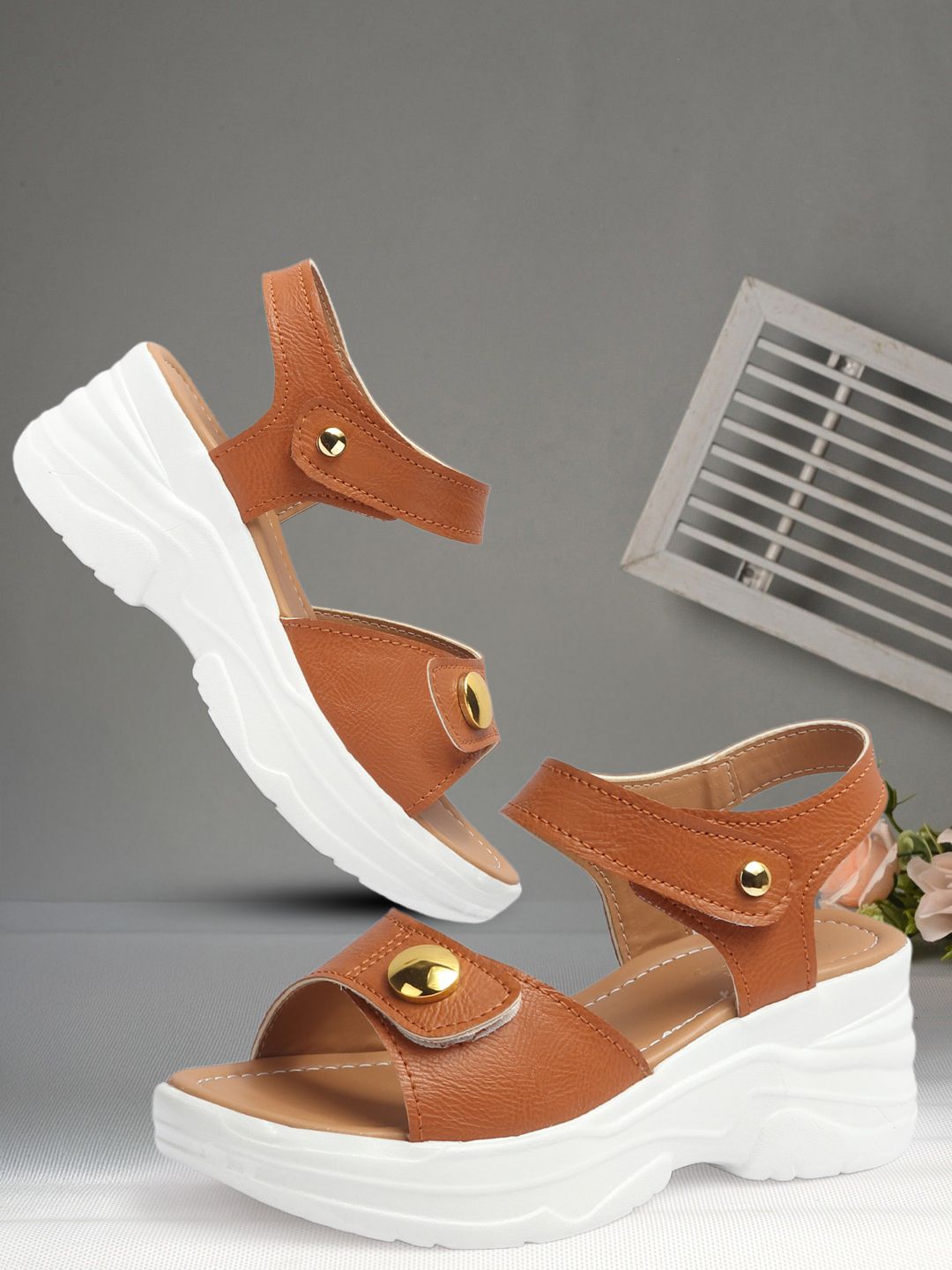 Vendoz wedges for women - JOJO55BL